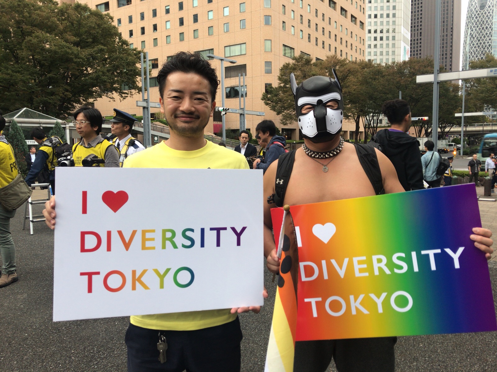 ワンコのみんなー、犬丸だよ　いつかみんなと渋谷でパレードしたいなあ♪Happy puppy pride